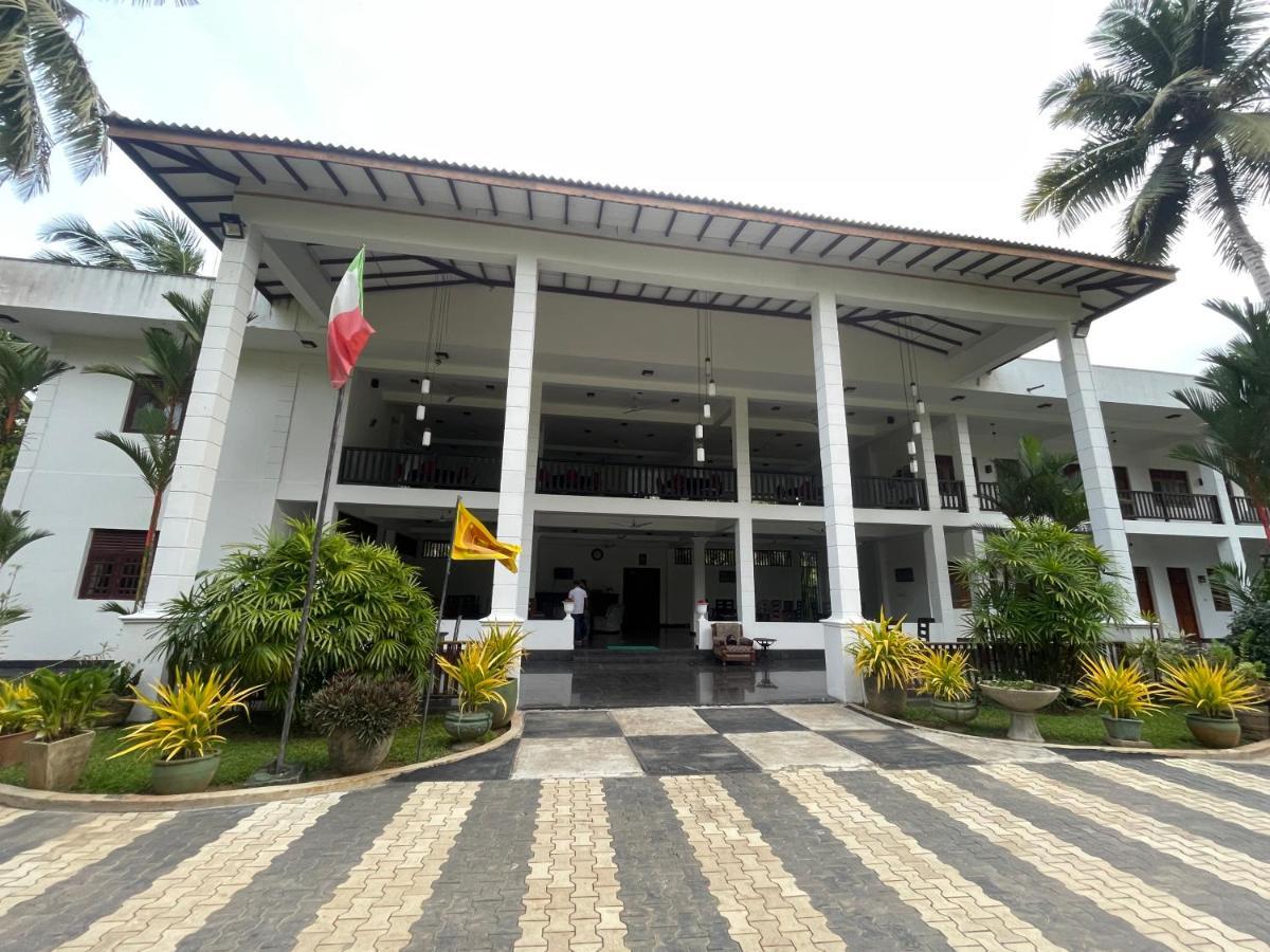 Auberge de jeunesse Why Not Mansion à Habaraduwa Central Extérieur photo